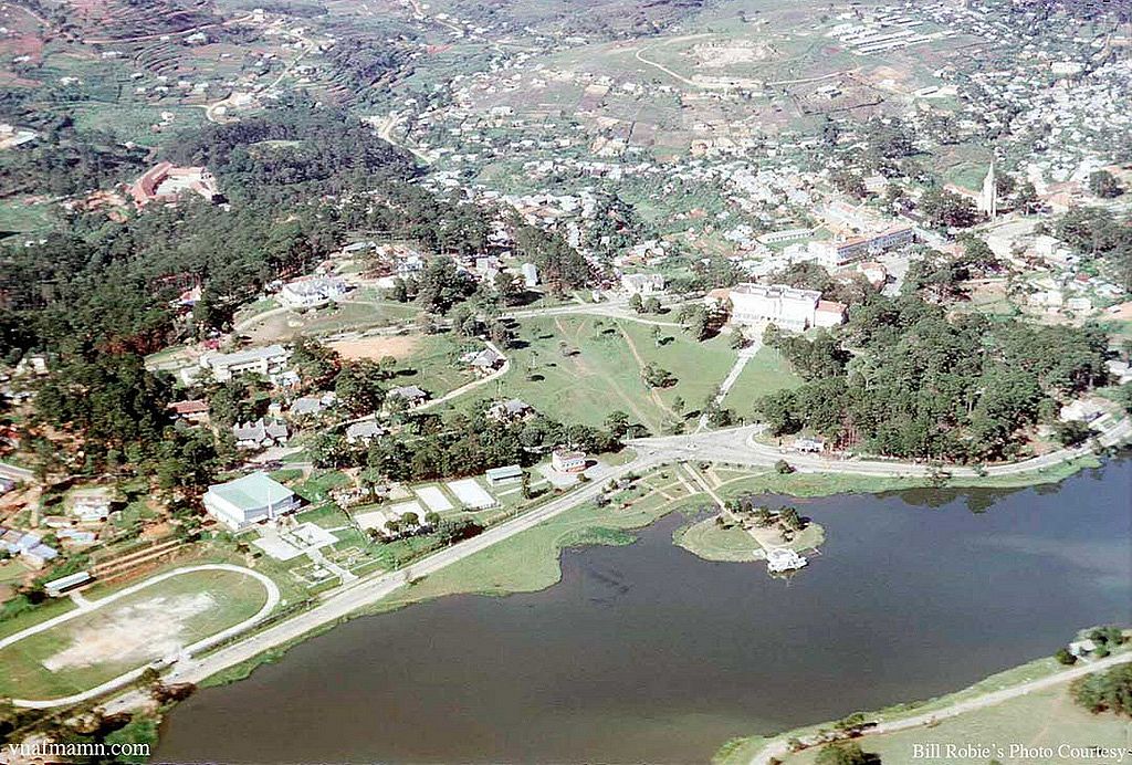 Bird Over Dalat3h